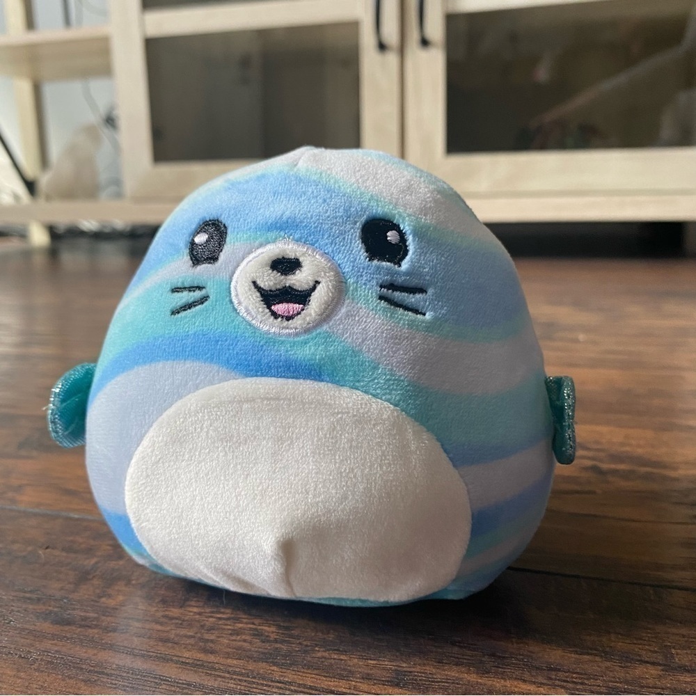 Squishmallows Noah the Seal